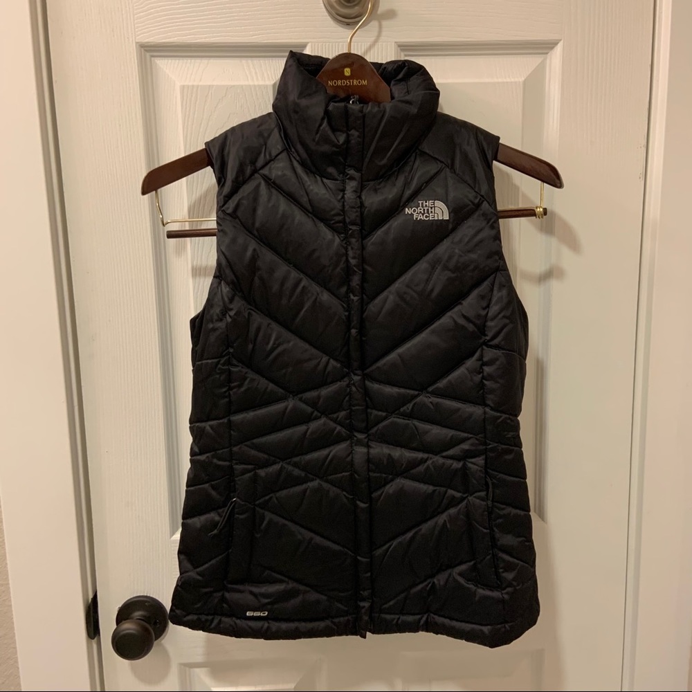 North face puffy vest / small, black
